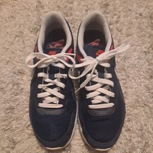 Nike Men's Navy Sneakers with White Laces and Red Accents